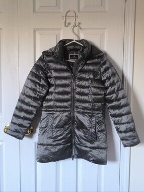 Melanie Lyne Women’s Hooded Winter Fall Puffer Coat - Dark Gray/Silver